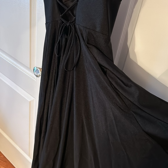 NWOT JVN by Jovani gown - Picture 9 of 12